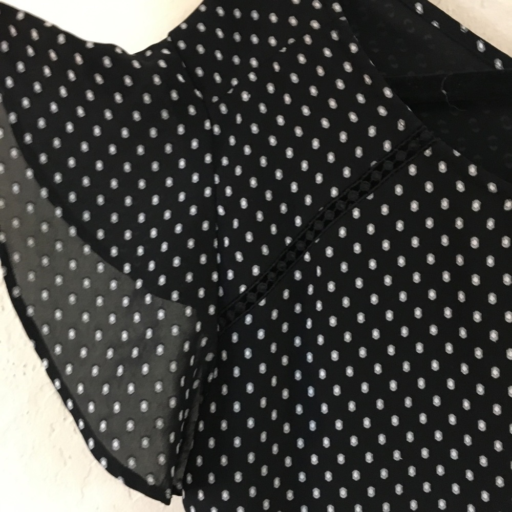 Loft Polka Dot Flutter Sleeve Blouse Large Black Office Work Wear Business - Picture 7 of 9